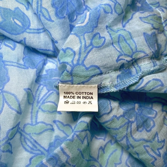 Dolma Alya Top in Blue Floral - Picture 9 of 15